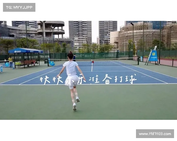 网球比赛精彩瞬间回顾 媒体深度采访球员背后的故事与心路历程